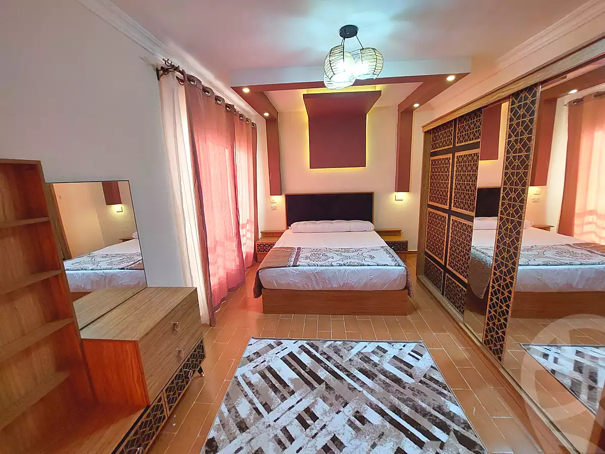 https://aqarmap.com.eg/ar/listing/6730423-for-rent-cairo-6th-of-october-hadaeq-october-kmbwnd-fy-hdyq-ktwbr-dar-misr