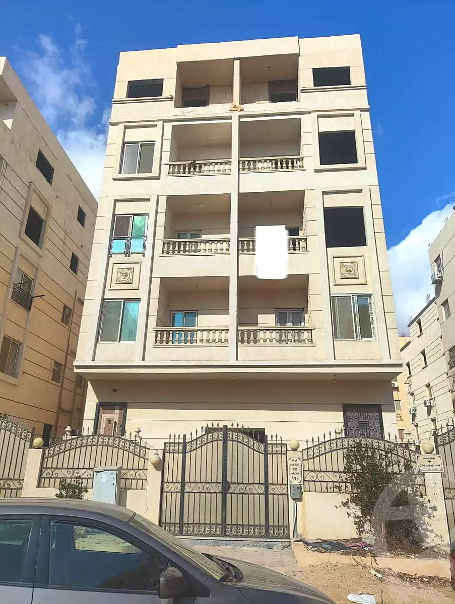 https://aqarmap.com.eg/ar/listing/6730491-for-sale-cairo-6th-of-october-el-tawsaat-el-shamalya-hy-2000-qt