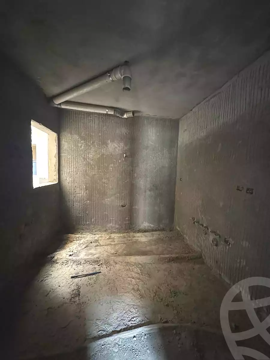 https://aqarmap.com.eg/ar/listing/6730877-for-sale-cairo-new-cairo-compounds-stwn-ryzydns-by-ar-y-llttwyr