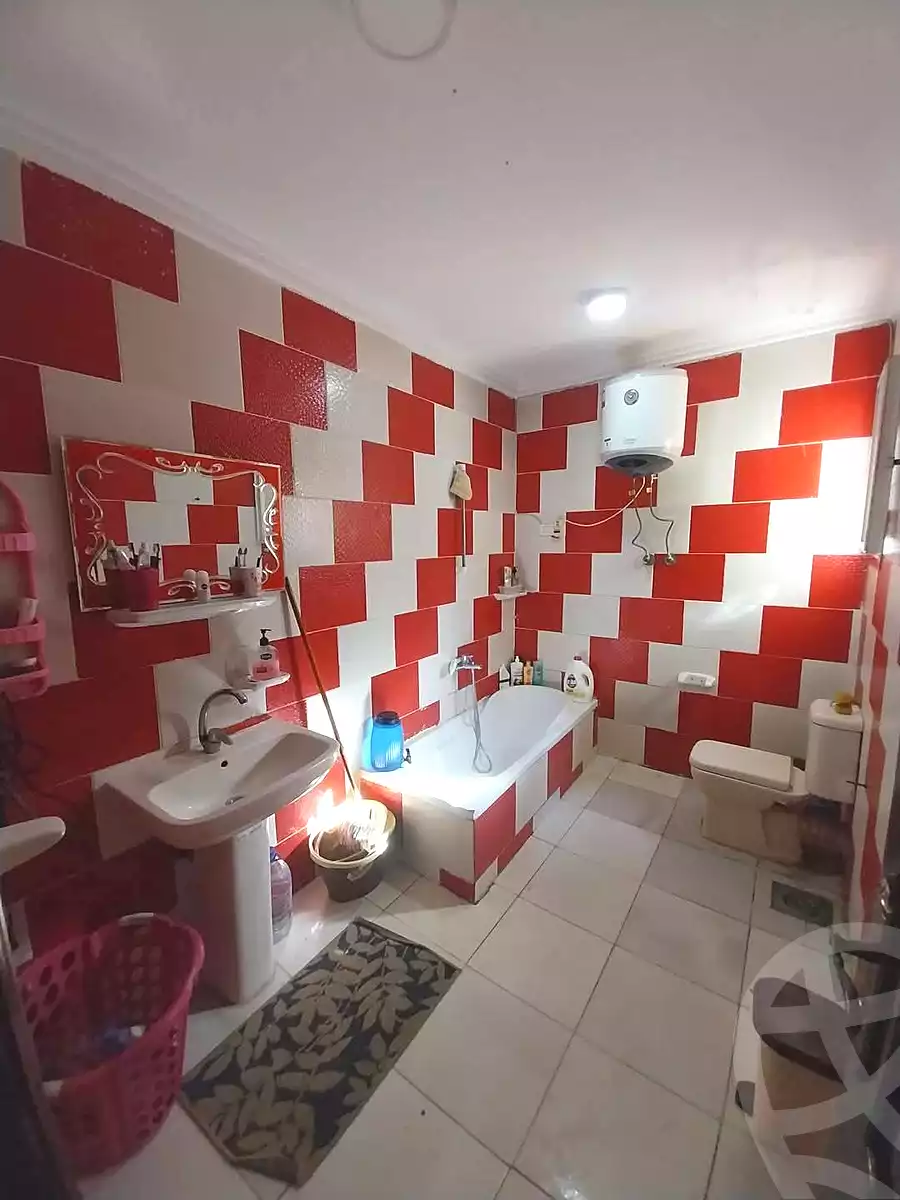 https://aqarmap.com.eg/ar/listing/6731331-for-sale-alexandria-sydy-bshr-sydy-bshr-bhry-mohamed-el-srafi-st.