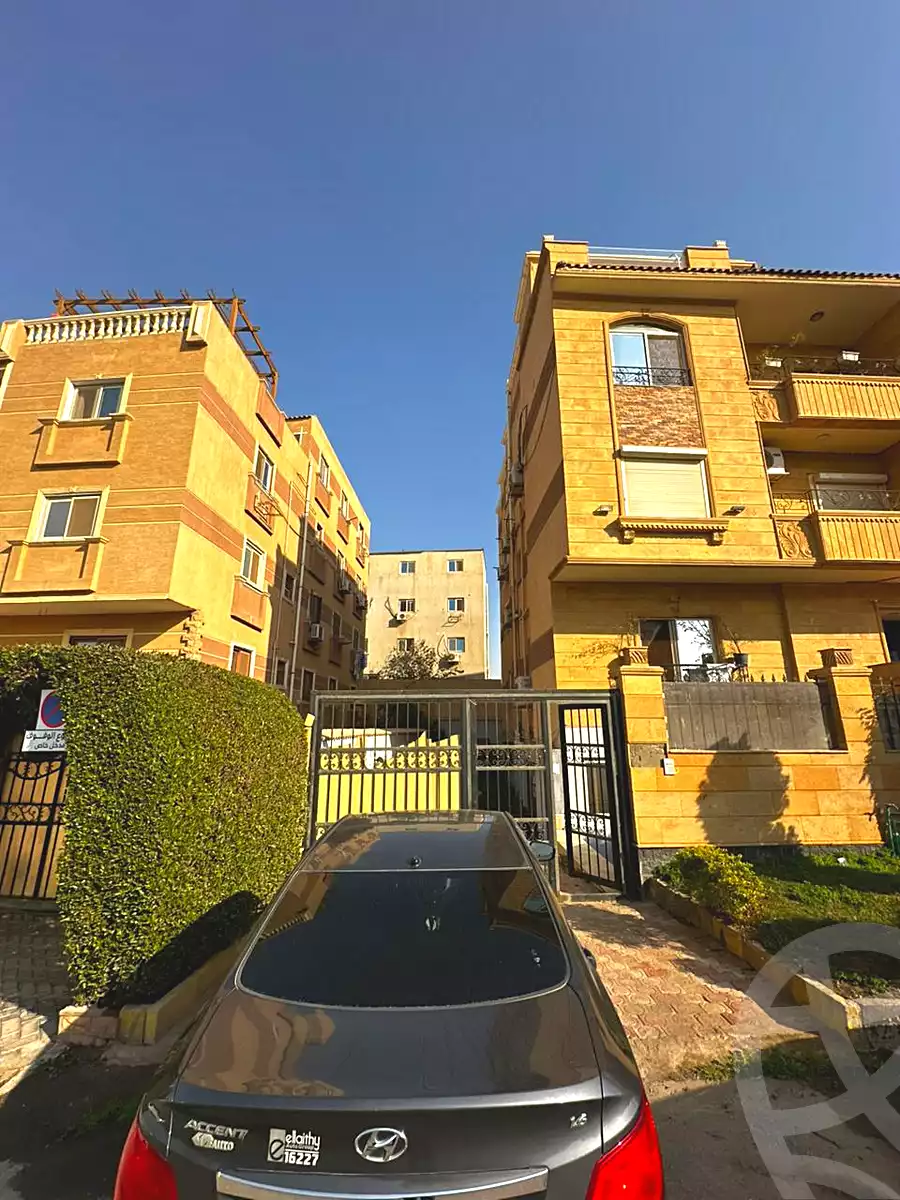 https://aqarmap.com.eg/ar/listing/6731511-for-sale-cairo-el-sheikh-zayed-city-el-hay-elthamen-area-4