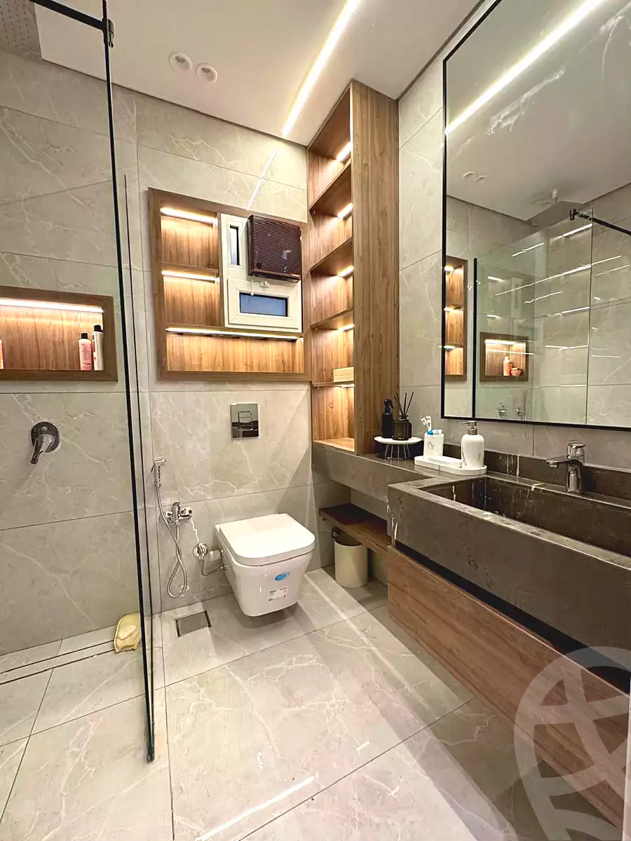 https://aqarmap.com.eg/ar/listing/6731518-for-sale-cairo-el-sheikh-zayed-city-compounds-dh-drys
