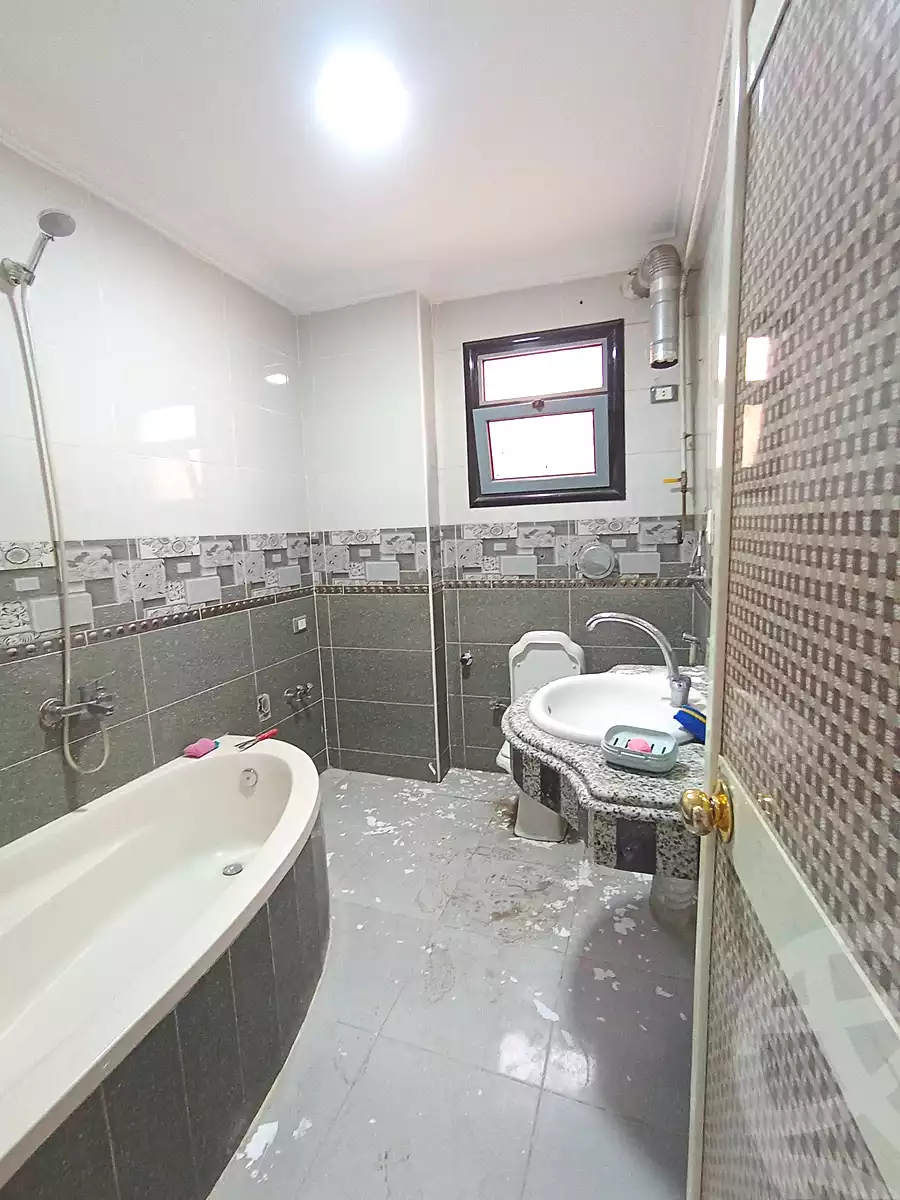 https://aqarmap.com.eg/en/listing/6732763-for-rent-cairo-helwan-sherif-st