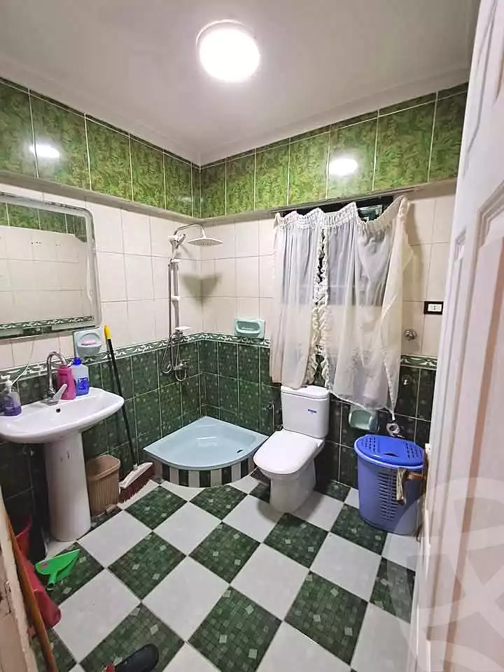 https://aqarmap.com.eg/ar/listing/6733354-for-sale-alexandria-miami-farook-abd-al-wahab-st