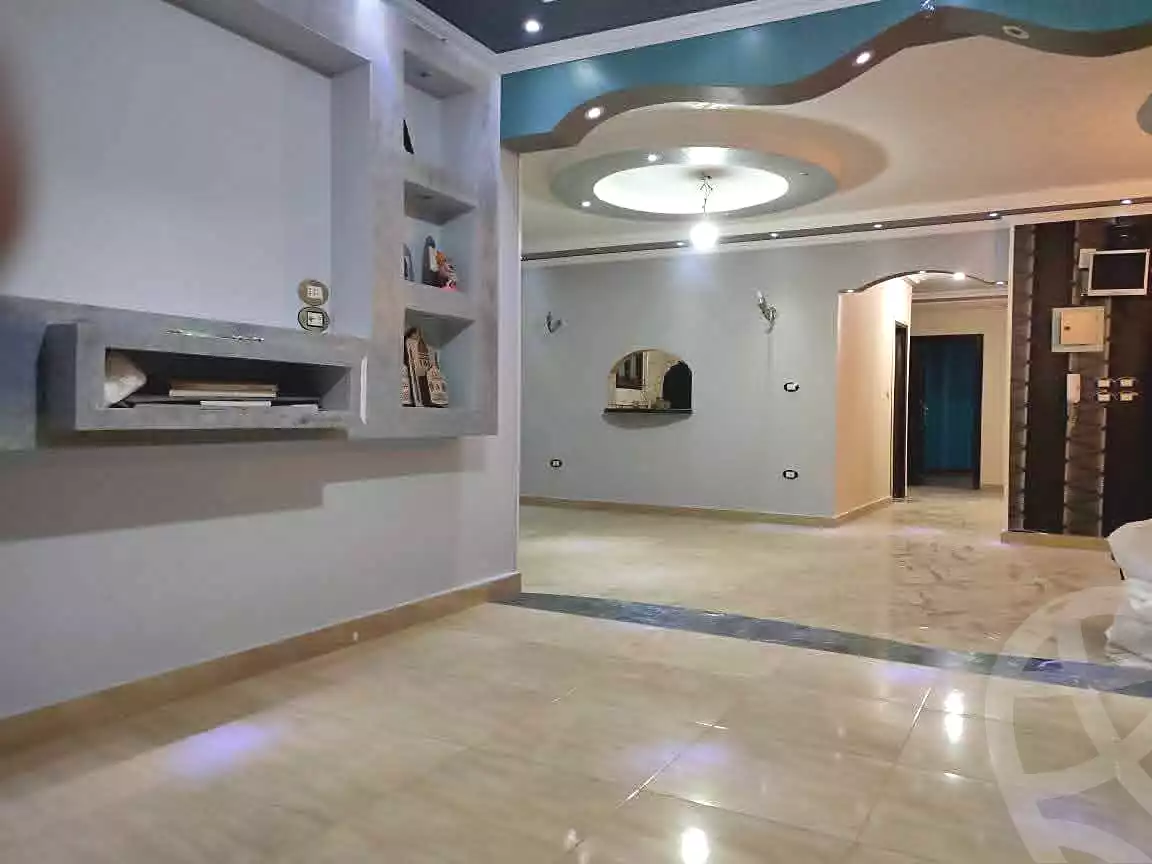 https://aqarmap.com.eg/ar/listing/6733355-for-sale-cairo-nozha-2-el-khamseen-st