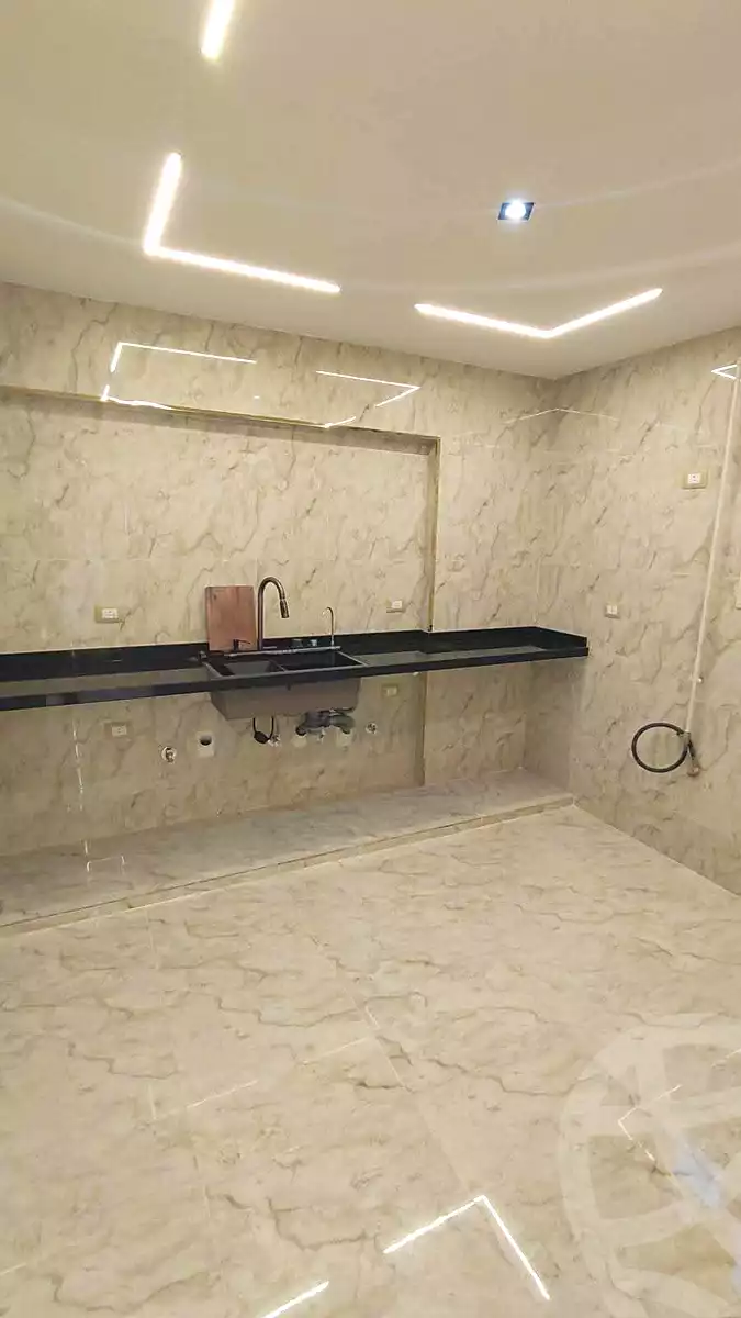 https://aqarmap.com.eg/ar/listing/6733394-for-sale-alexandria-el-asafra-hasan-kamel-st
