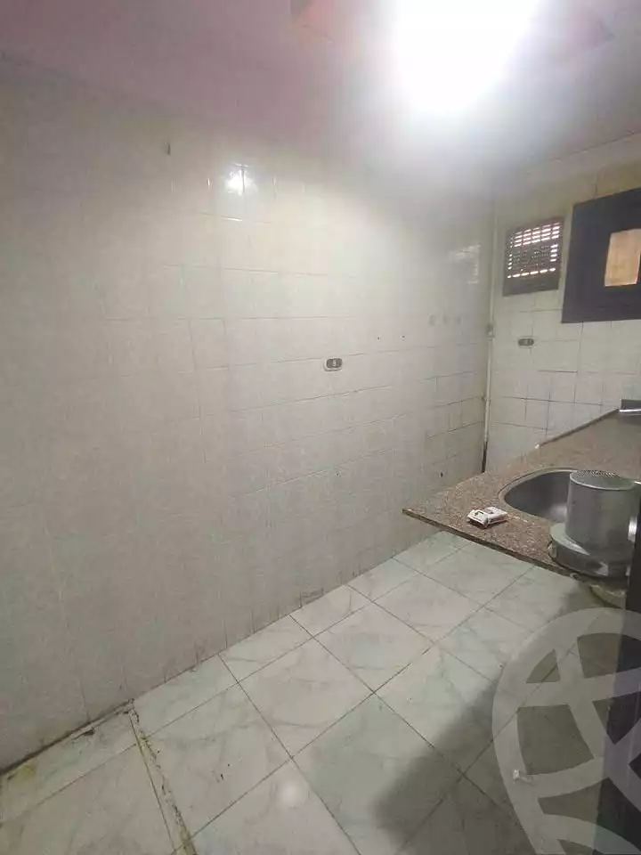 https://aqarmap.com.eg/ar/listing/6733463-for-sale-alexandria-l-jmy-lbytsh-ain-shams-st