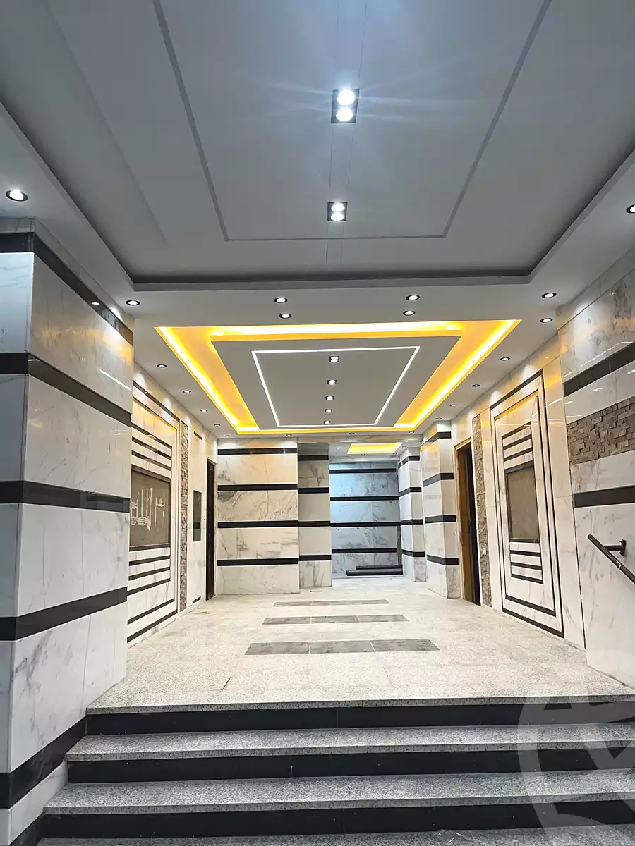 https://aqarmap.com.eg/ar/listing/6733512-for-sale-cairo-helwan-helwan-el-sharkeya-latif-basha-st