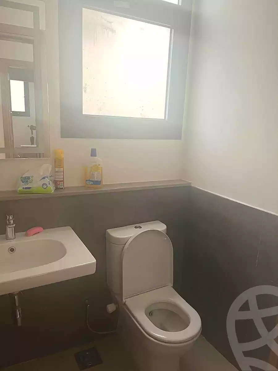 https://aqarmap.com.eg/en/listing/6733526-for-sale-cairo-el-shorouk-compounds-al-burouj-compound-imkan
