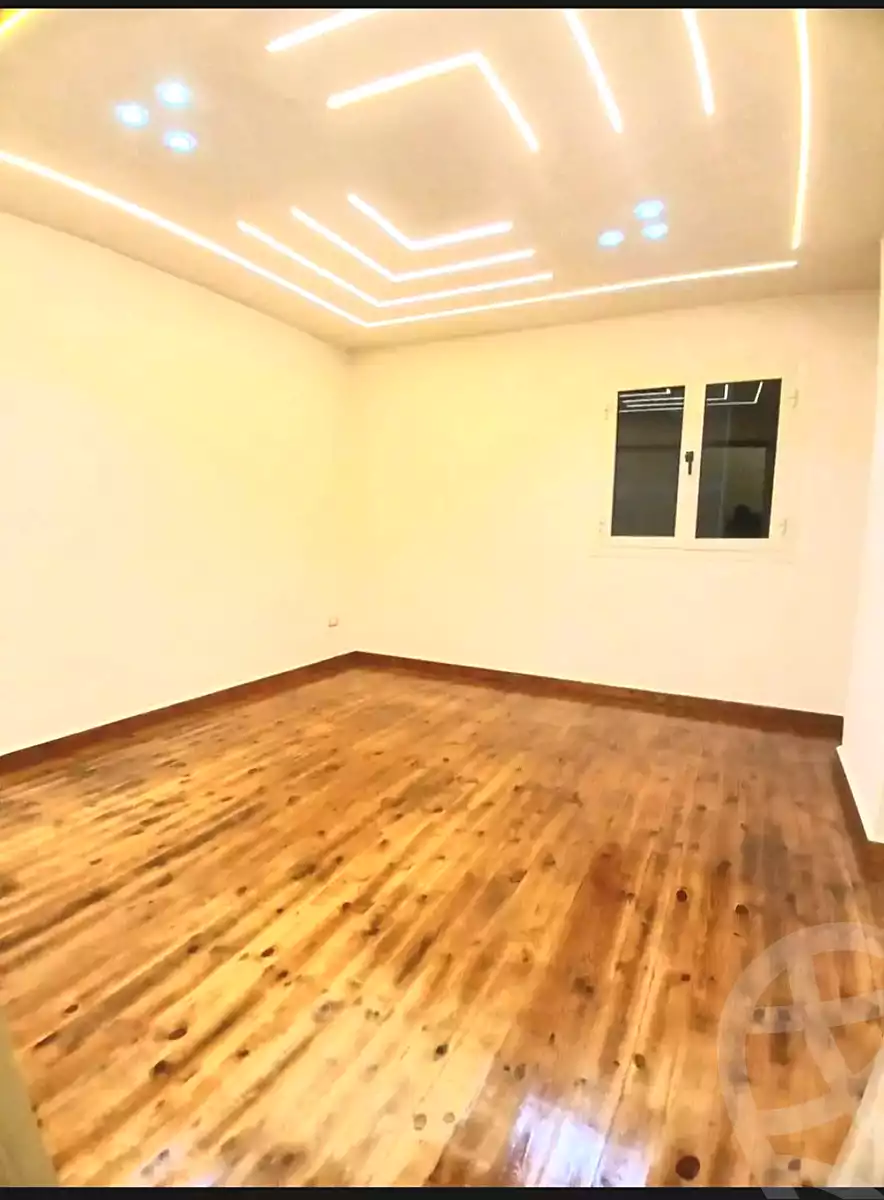 https://aqarmap.com.eg/ar/listing/6733708-for-sale-alexandria-miami-el-gaish-rd-st