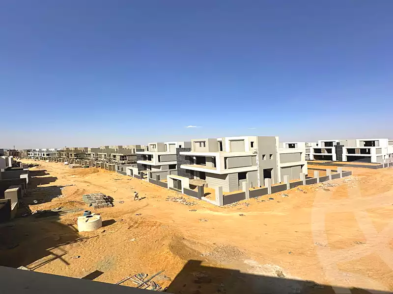 https://aqarmap.com.eg/ar/listing/6733901-for-sale-cairo-new-cairo-compounds-el-patio-town-compound-la-vista