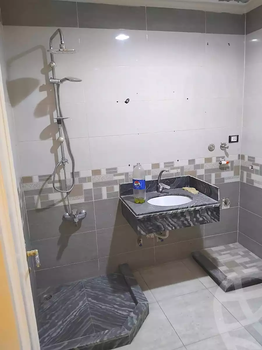 https://aqarmap.com.eg/en/listing/6734239-for-rent-cairo-helwan-hadayek-helwan-el-eshrein-st