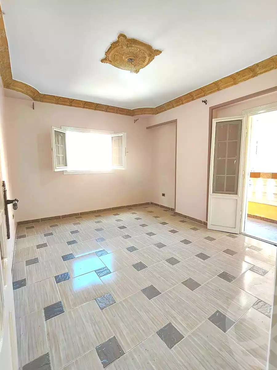 https://aqarmap.com.eg/ar/listing/6735041-for-sale-alexandria-el-mandara-alex-el-mandara-bahri-sidi-kamal-st