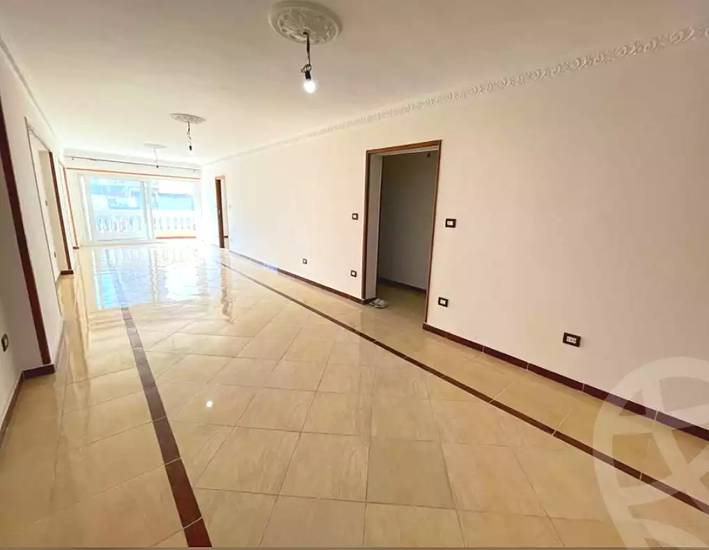 https://aqarmap.com.eg/ar/listing/6735122-for-rent-alexandria-ganaklis