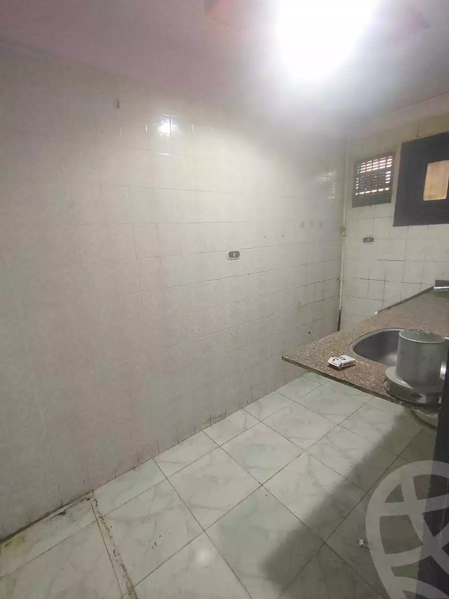 https://aqarmap.com.eg/ar/listing/6735442-for-sale-alexandria-l-jmy-lbytsh-ain-shams-st