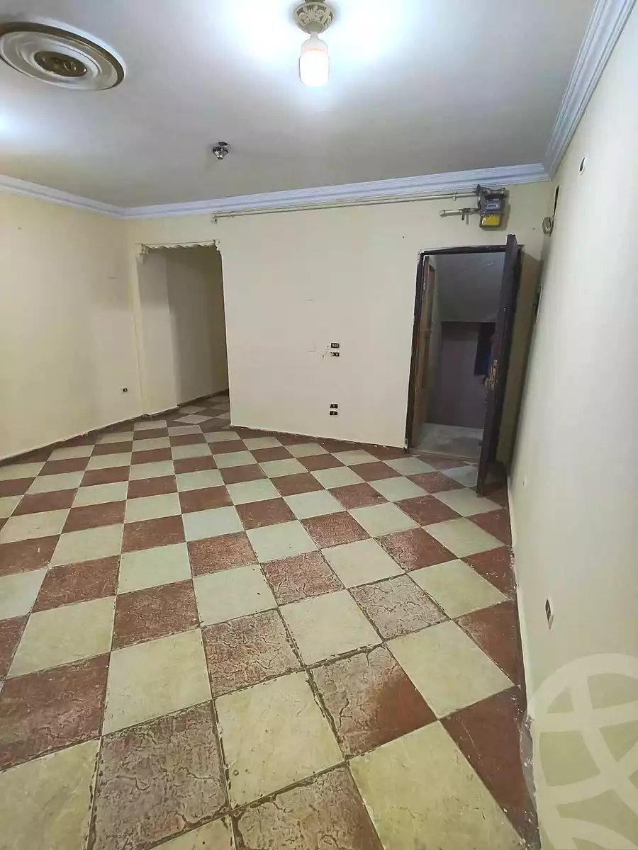https://aqarmap.com.eg/ar/listing/6736368-for-rent-cairo-helwan-hadayek-helwan-nile-corniche-st