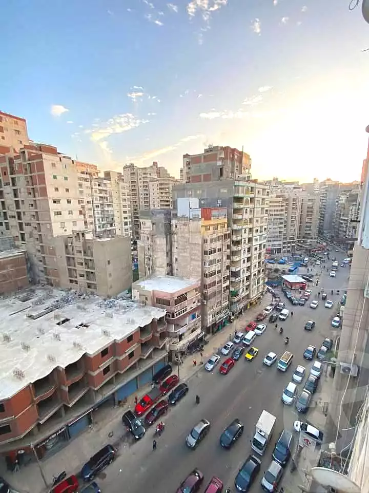 https://aqarmap.com.eg/ar/listing/6736643-for-sale-alexandria-sydy-bshr-sydy-bshr-bhry-shr-mhmwd-l-yswy