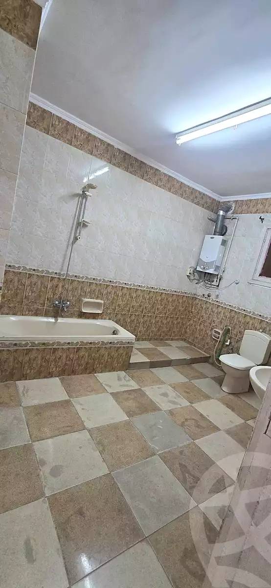 https://aqarmap.com.eg/en/listing/6737054-for-rent-cairo-helwan-helwan-el-sharkeya-heidar-st