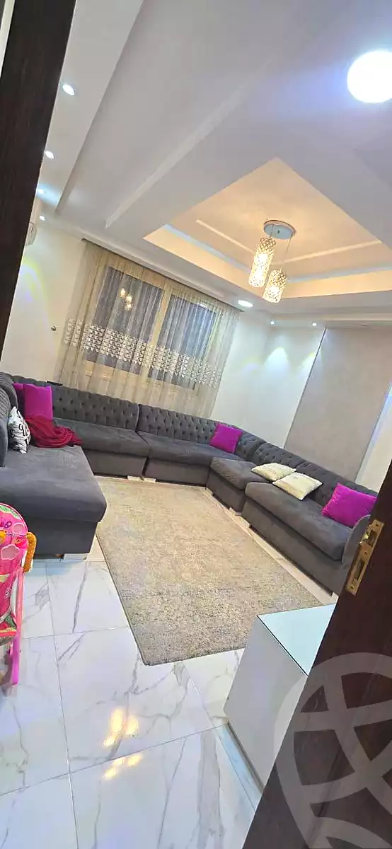 https://aqarmap.com.eg/ar/listing/6737423-for-sale-cairo-helwan-helwan-el-sharkeya-abd-el-rahman-pasha-st