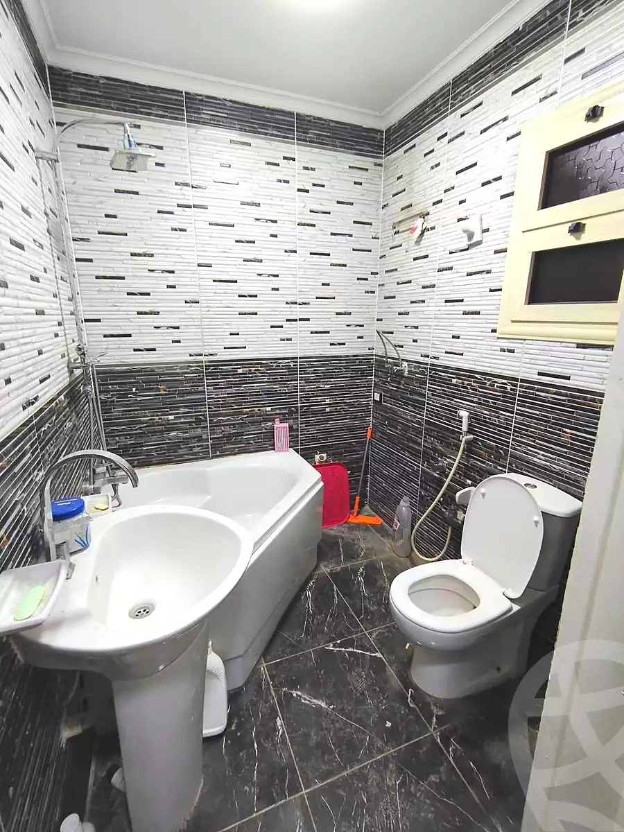 https://aqarmap.com.eg/ar/listing/6737512-for-sale-cairo-helwan-hadayek-helwan-hammouda