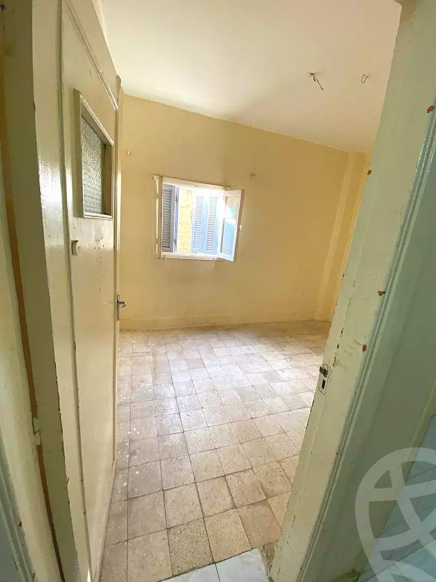https://aqarmap.com.eg/ar/listing/6737680-for-sale-cairo-helwan-mohamed-ewais-st