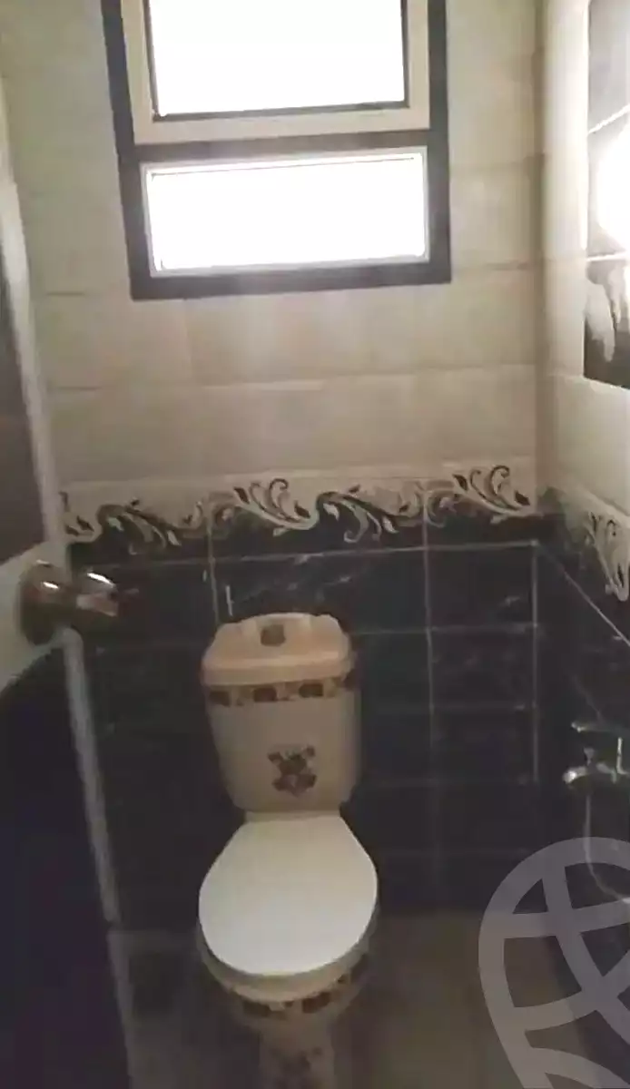 https://aqarmap.com.eg/en/listing/6738112-for-sale-alexandria-l-jmy-el-hanouvel