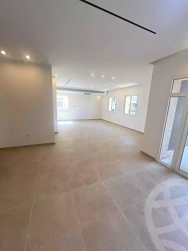 https://aqarmap.com.eg/ar/listing/6739243-for-rent-cairo-6th-of-october-compounds-october-plaza