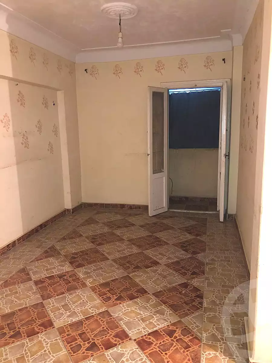 https://aqarmap.com.eg/en/listing/6739851-for-rent-alexandria-alhadara-new-el-hadra