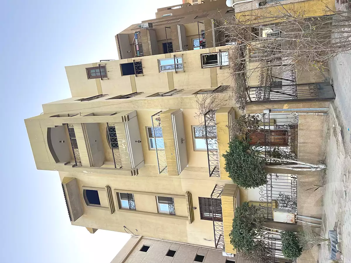 https://aqarmap.com.eg/ar/listing/6740846-for-sale-cairo-new-cairo-el-narges-el-narges-omarat-abdul-rahman-al-rafie-st