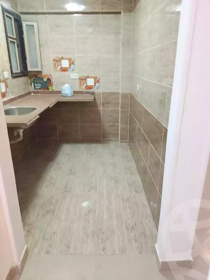 https://aqarmap.com.eg/ar/listing/6741940-for-sale-alexandria-sydy-bshr-sydy-bshr-bhry-mohammed-youssef-ghaly-st