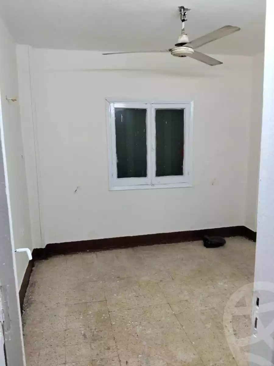 https://aqarmap.com.eg/en/listing/6742054-for-sale-cairo-helwan-helwan-el-sharkeya-gaafar-st