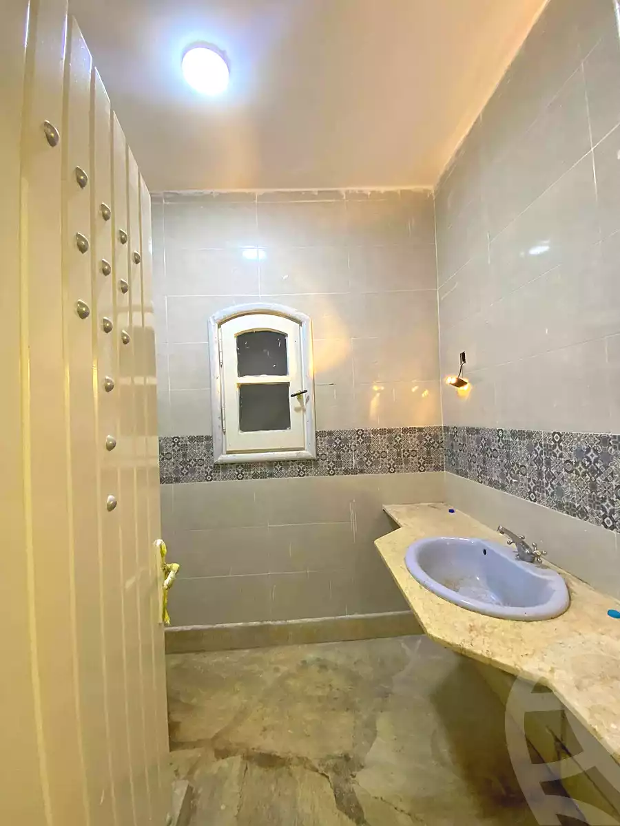 https://aqarmap.com.eg/ar/listing/6742254-for-sale-alexandria-l-jmy-lbytsh-el-hanafeya-st