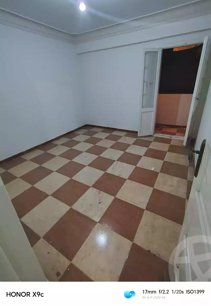 https://aqarmap.com.eg/ar/listing/6742375-for-sale-alexandria-lsywf-el-falki