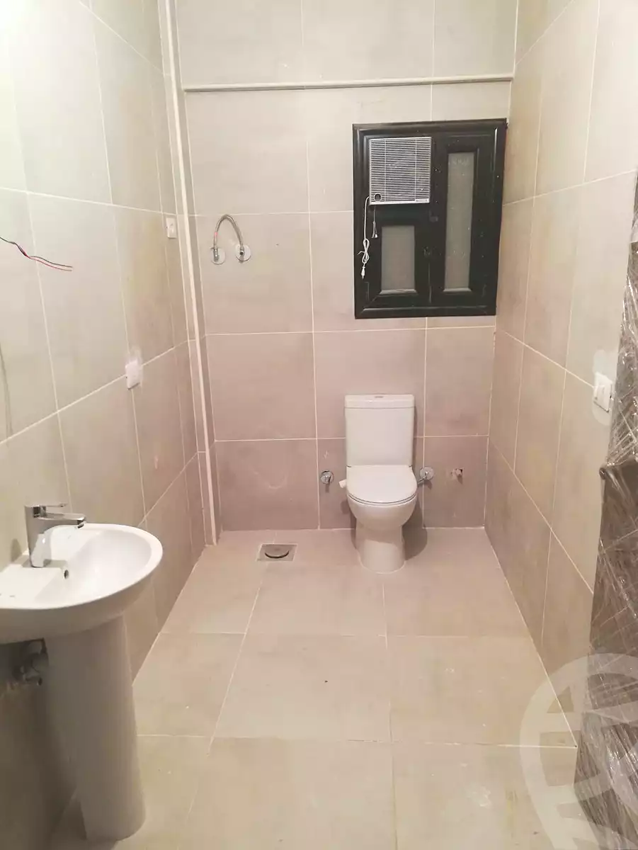 https://aqarmap.com.eg/ar/listing/6742593-for-rent-cairo-6th-of-october-el-ahyaa-neighborhood-4th