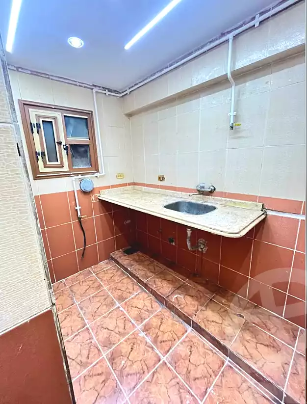 https://aqarmap.com.eg/ar/listing/6742654-for-sale-alexandria-lsywf-el-falki-street-16-el-eslah