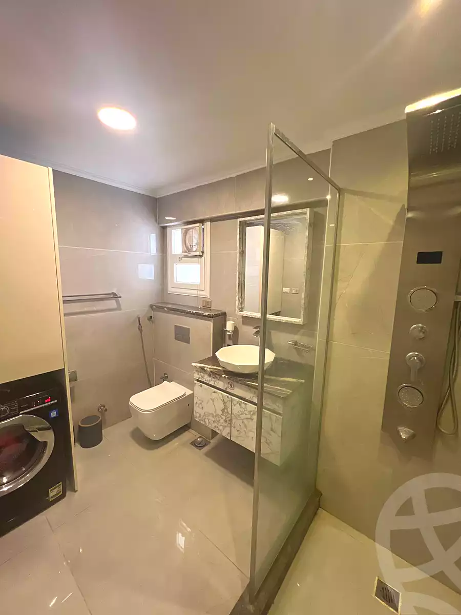 https://aqarmap.com.eg/ar/listing/6742746-for-sale-cairo-new-cairo-compounds-mwrd-fq-llttwyr