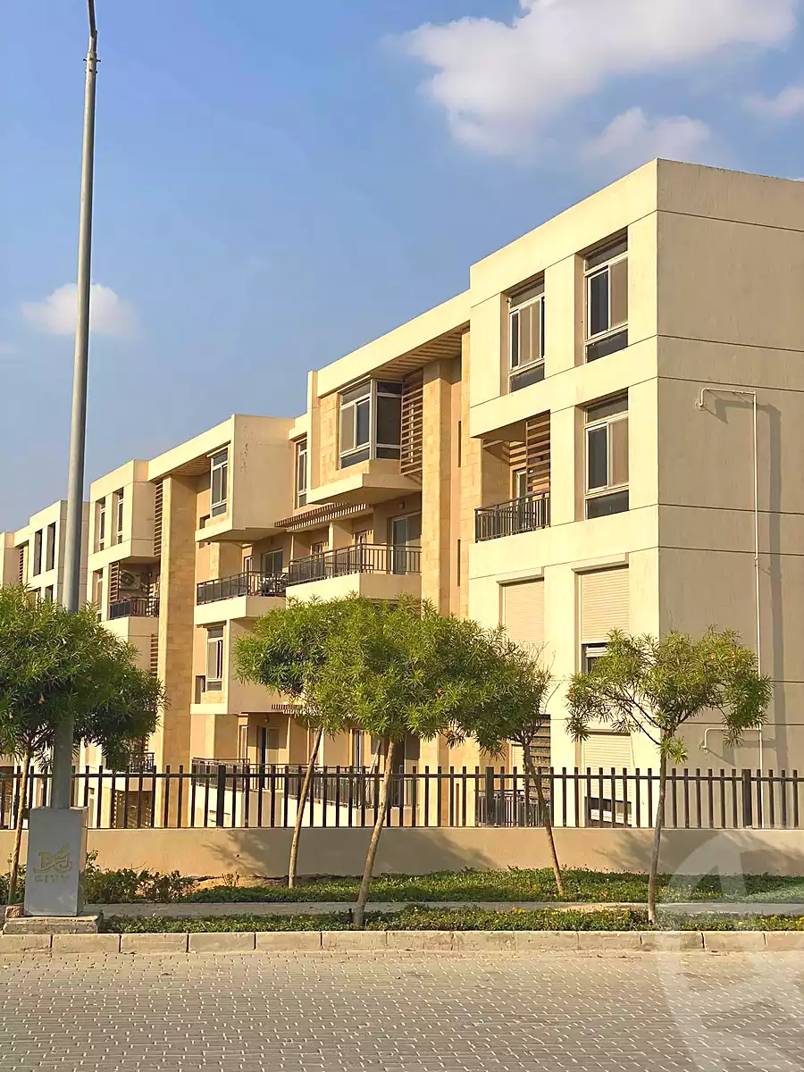 https://aqarmap.com.eg/ar/listing/6742790-for-sale-cairo-new-cairo-compounds-sarai-elan-sarai-compound