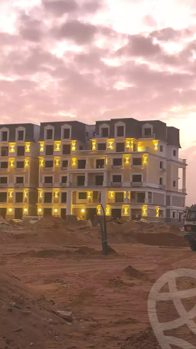 https://aqarmap.com.eg/ar/listing/6742885-for-sale-cairo-new-cairo-compounds-mwntn-fyw-y-syty-mountain-park-mountain-view-icity