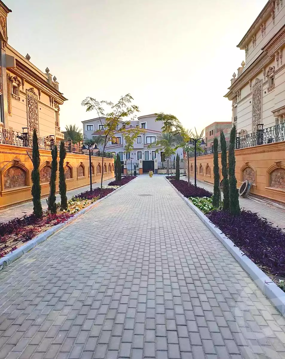 https://aqarmap.com.eg/ar/listing/6743061-for-sale-cairo-6th-of-october-compounds-dream-land-lake-dream-dream-land-compound