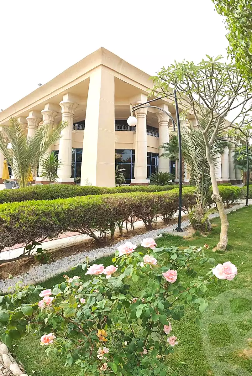 https://aqarmap.com.eg/ar/listing/6743061-for-sale-cairo-6th-of-october-compounds-dream-land-lake-dream-dream-land-compound