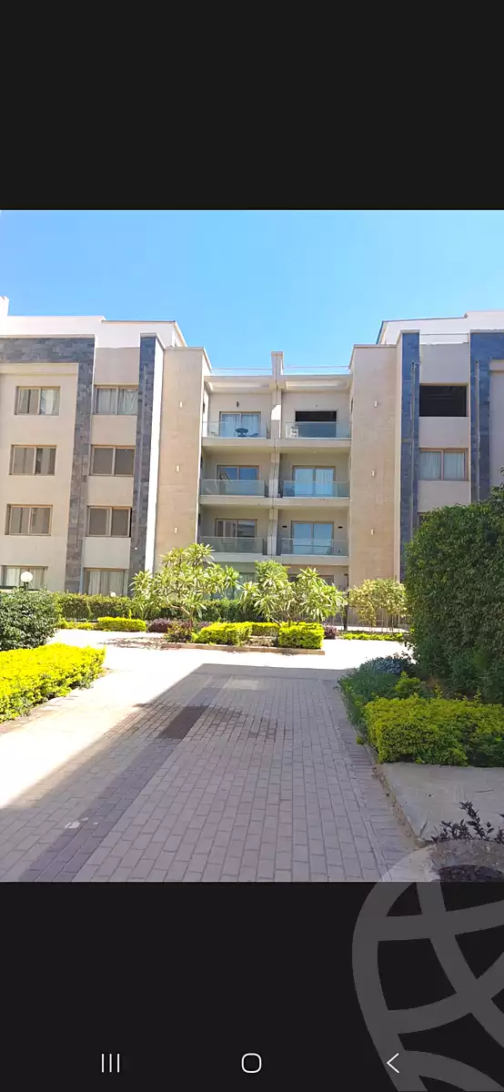 https://aqarmap.com.eg/en/listing/6743141-for-sale-cairo-new-cairo-compounds-galleria-moon-valley