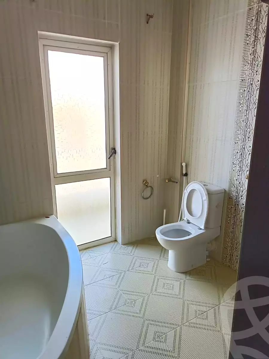https://aqarmap.com.eg/en/listing/6743260-for-sale-cairo-el-sheikh-zayed-city-compounds-hadayek-el-mohandiseen
