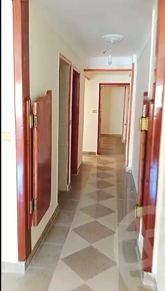https://aqarmap.com.eg/en/listing/6743322-for-sale-alexandria-cleopatra-shaybwb-st
