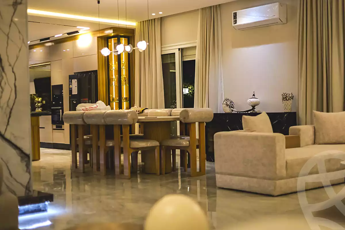 https://aqarmap.com.eg/en/listing/6743402-for-rent-cairo-new-cairo-compounds-hyde-park-centre-ville-hyde-park