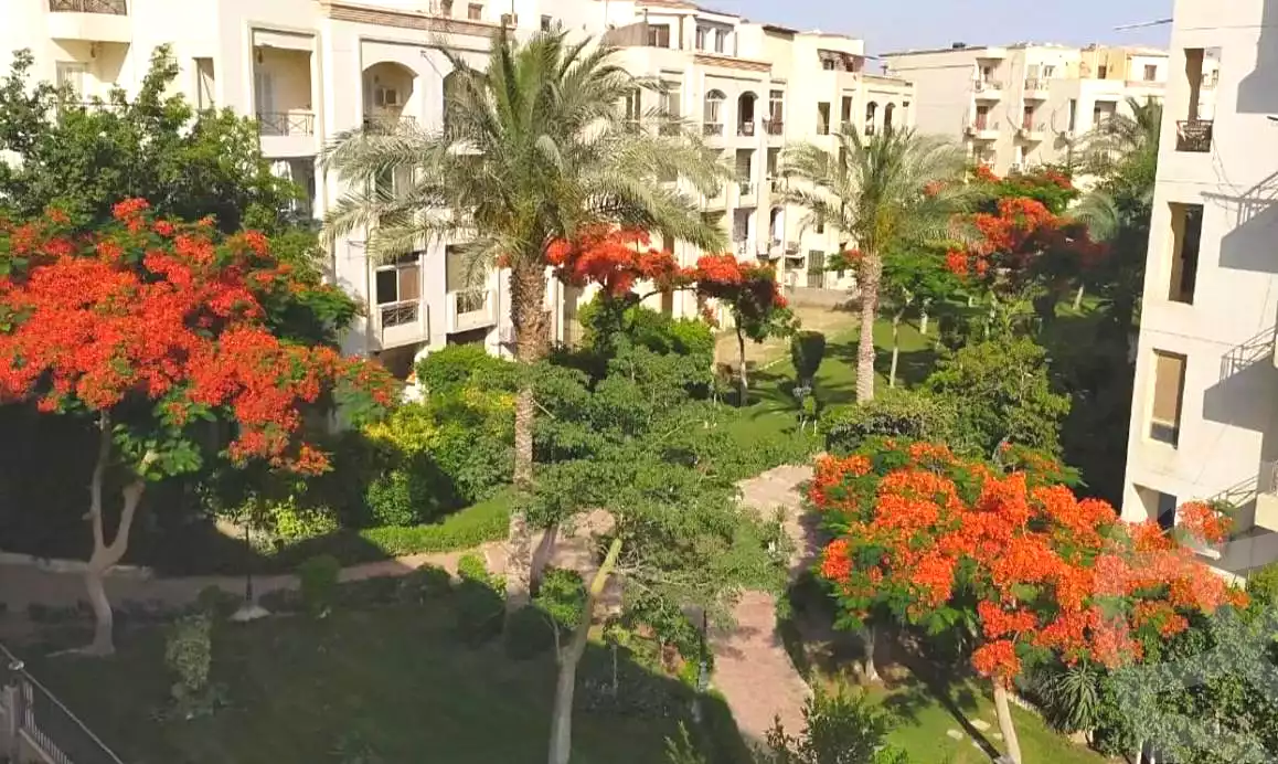 https://aqarmap.com.eg/en/listing/6743417-for-sale-cairo-el-sheikh-zayed-city-compounds-hadayek-el-mohandiseen