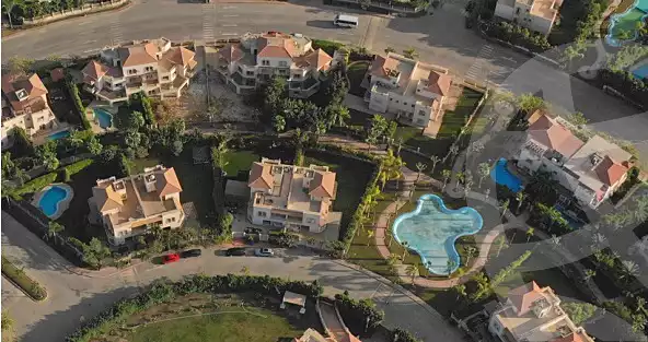 https://aqarmap.com.eg/ar/listing/6743571-for-sale-cairo-el-sheikh-zayed-city-compounds-kmbwnd-fyldj-wyst-dr-llttwyr
