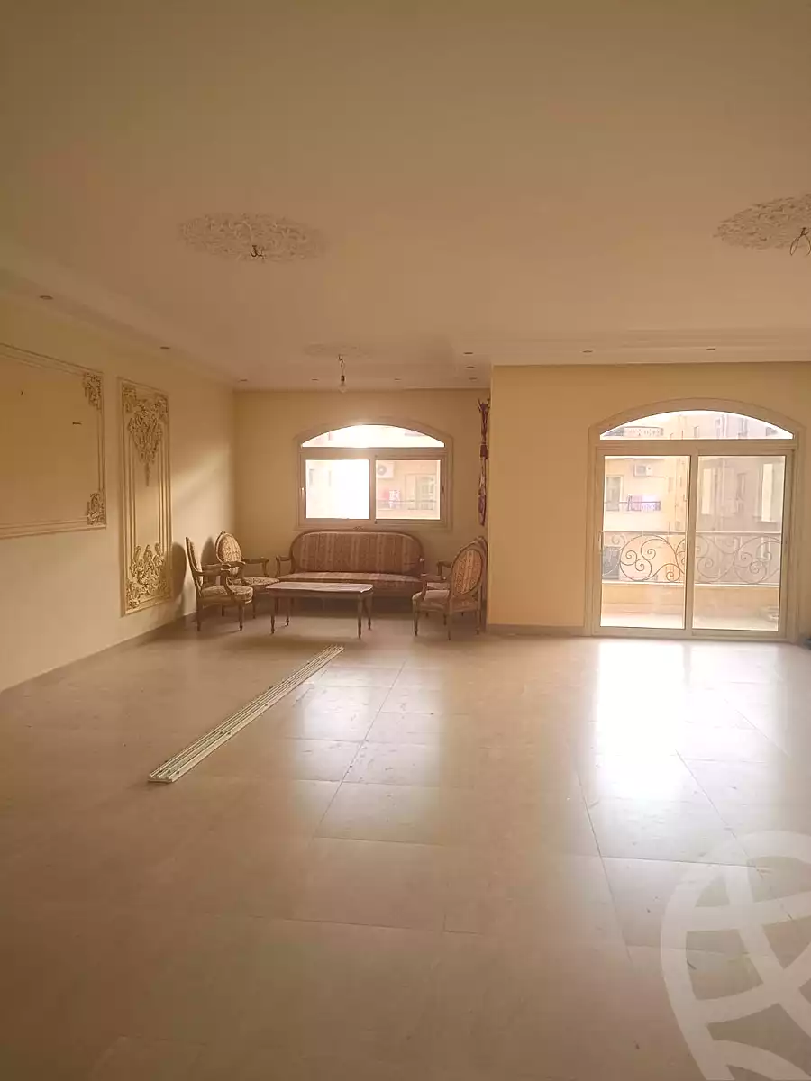 https://aqarmap.com.eg/ar/listing/6743572-for-rent-cairo-6th-of-october-el-hay-el-motamyz-fourth-touristic-village-mohamed-ahmed-barhoma-st