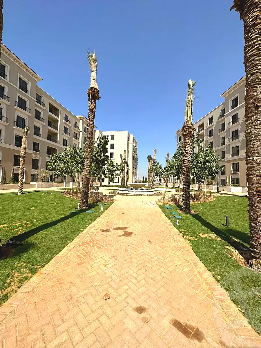 https://aqarmap.com.eg/ar/listing/6743650-for-rent-cairo-el-sheikh-zayed-city-compounds-kmbwnd-fyldj-wyst-dr-llttwyr