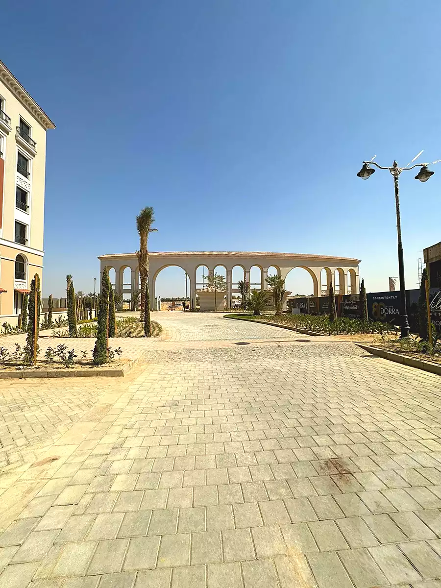 https://aqarmap.com.eg/ar/listing/6743650-for-rent-cairo-el-sheikh-zayed-city-compounds-kmbwnd-fyldj-wyst-dr-llttwyr