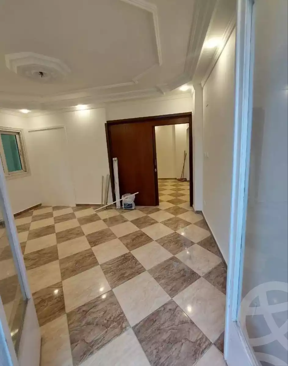 https://aqarmap.com.eg/ar/listing/6744718-for-sale-alexandria-el-asafra-l-sfr-bhry
